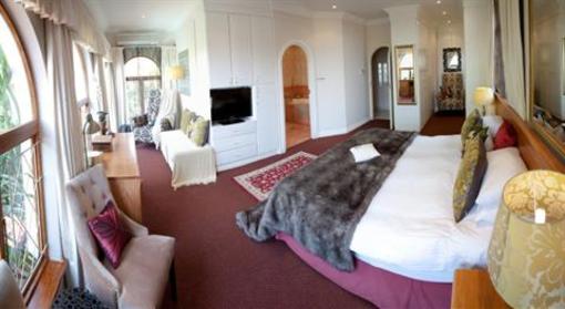фото отеля La Loggia Bed & Breakfast Umhlanga