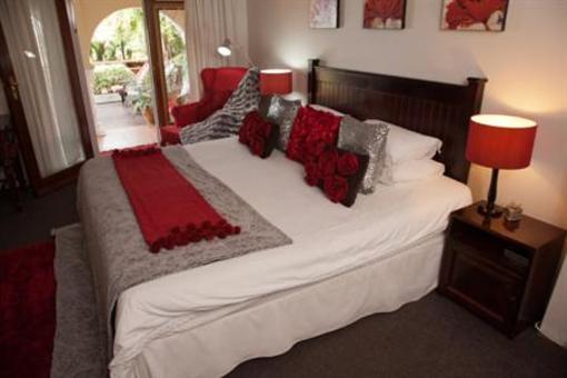 фото отеля La Loggia Bed & Breakfast Umhlanga