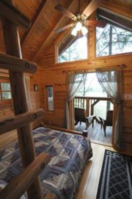 фото отеля Vertical Horizons Treehouse Paradise