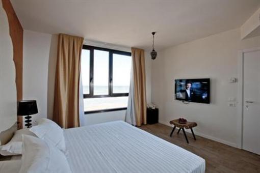 фото отеля Bologna Hotel Senigallia