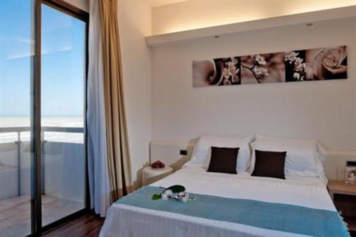 фото отеля Bologna Hotel Senigallia