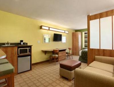 фото отеля Microtel Inn & Suites by Wyndham Tuscumbia Muscle Shoals
