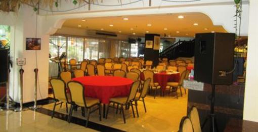 фото отеля Adamson Hotel Kuala Lumpur