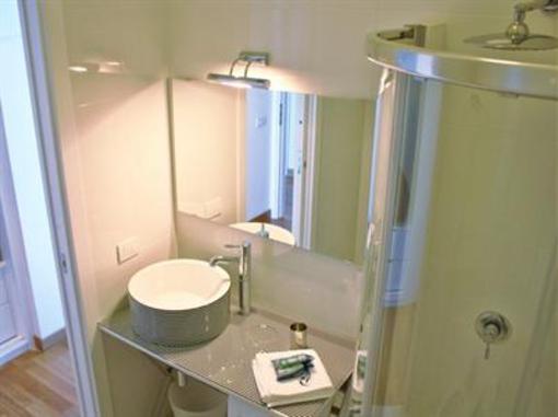 фото отеля Capri Inn
