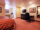 фото отеля Econo Lodge Inn & Suites Near Legoland