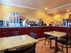 фото отеля Econo Lodge Inn & Suites Near Legoland