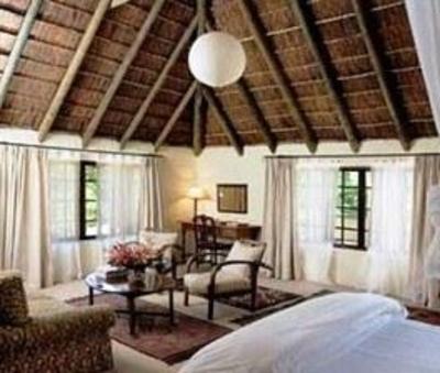 фото отеля Elephant House Addo