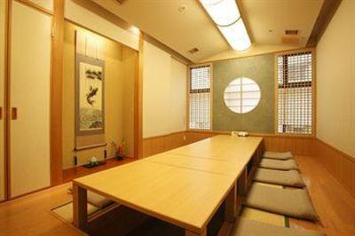 фото отеля Blue Wave Inn Hiroshima