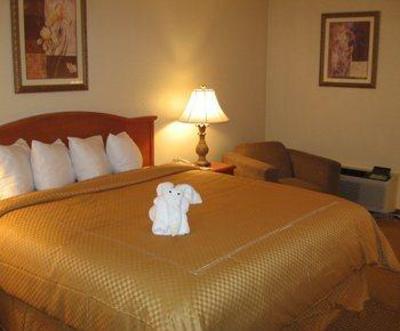 фото отеля Bay Area Inn and Suites
