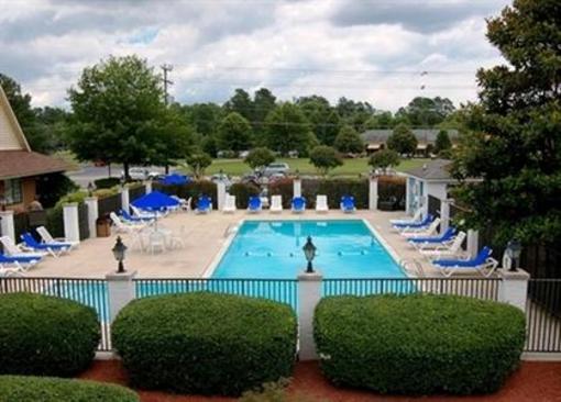 фото отеля Americas Best Value Inn Historic Williamsburg