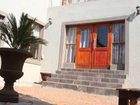 фото отеля Birch Grove Guest House Edenvale