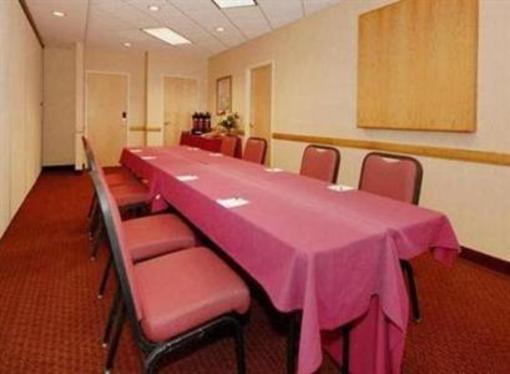 фото отеля Fairfield Inn & Suites White River Junction