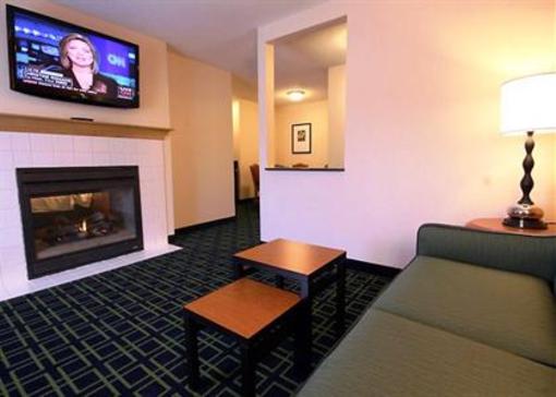 фото отеля Fairfield Inn & Suites White River Junction