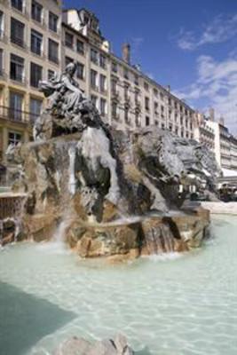 фото отеля Hotel Saint-Pierre des Terreaux
