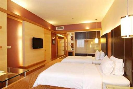 фото отеля New World Suites