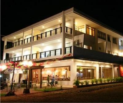 фото отеля Coron Gateway Hotel and Suites