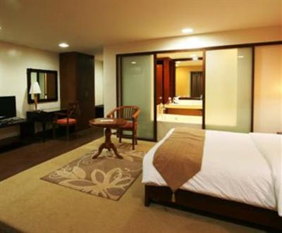 фото отеля Coron Gateway Hotel and Suites
