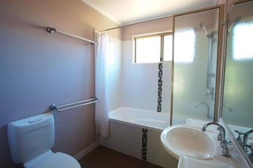 фото отеля Discovery Holiday Parks Pambula Beach