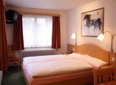 фото отеля Hotel Garni Blauherd