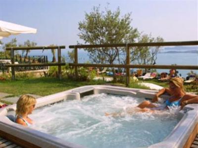 фото отеля Residence Borgo degli Ulivi