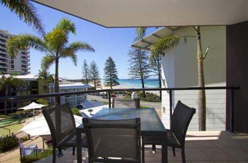 фото отеля The Beach Retreat Coolum