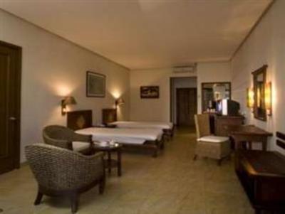фото отеля Mutiara Carita Cottages