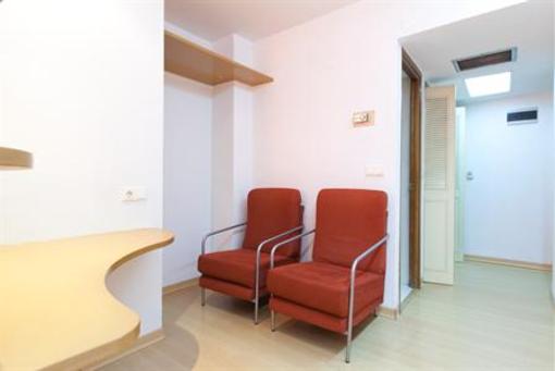 фото отеля Apartamentos Orion Madrid