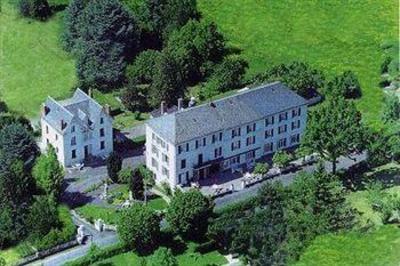 фото отеля Hotel des Bains et Residences Vic-sur-Cere