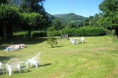 фото отеля Hotel des Bains et Residences Vic-sur-Cere