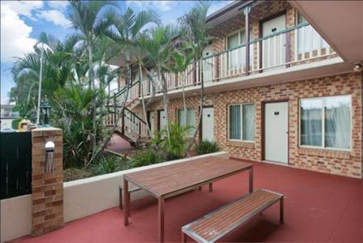 фото отеля Airport Clayfield Motel