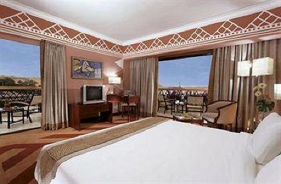 фото отеля Mövenpick Resort Aswan