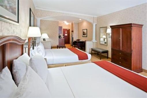 фото отеля Holiday Inn Express Albany