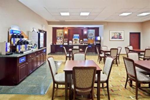 фото отеля Holiday Inn Express Albany