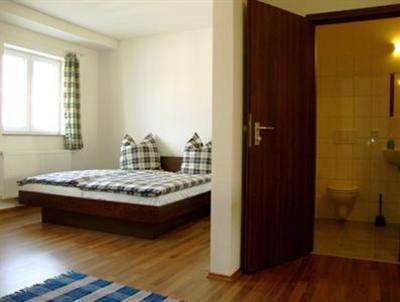 фото отеля Sleepy Lion Hostel, Youth Hotel & Apartments