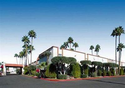 фото отеля Quality Suites Tempe
