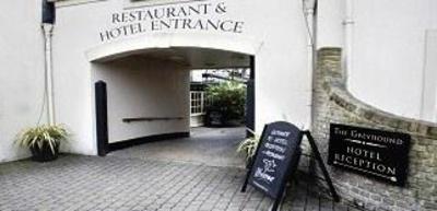 фото отеля Greyhound Hotel Carshalton London