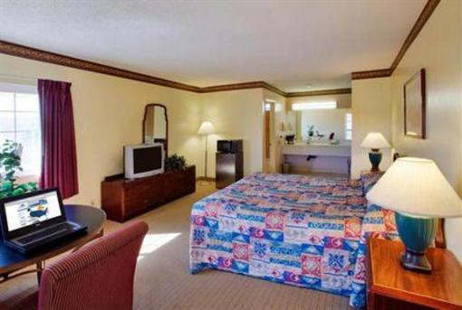 фото отеля Americas Best Value Astoria Inn and Suites