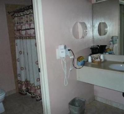 фото отеля Americas Best Value Astoria Inn and Suites