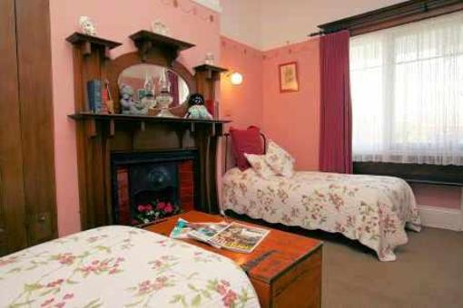 фото отеля Ashton Gate Guest House