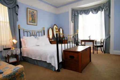фото отеля Ashton Gate Guest House