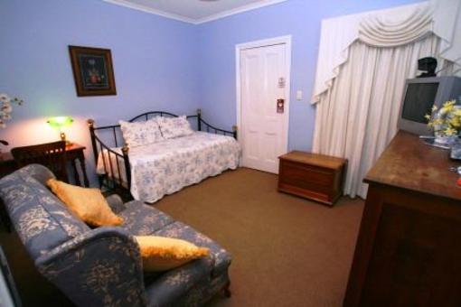 фото отеля Ashton Gate Guest House