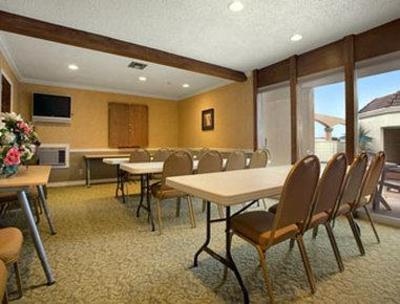 фото отеля Howard Johnson Buena Park