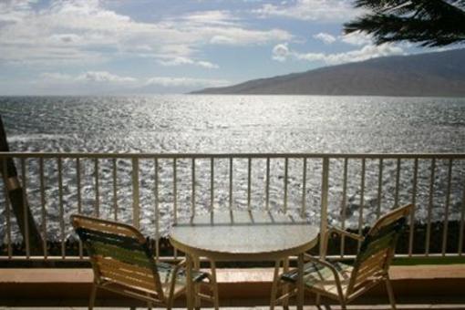 фото отеля Menehune Reservations