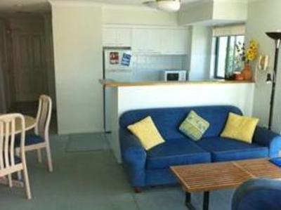 фото отеля Emerald Sands Holiday Apartments Gold Coast