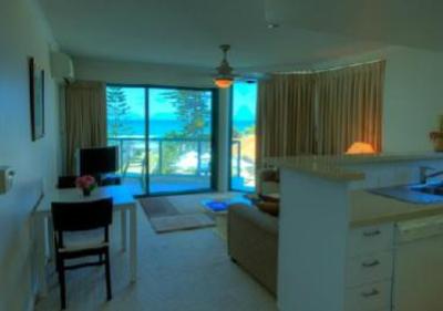 фото отеля Emerald Sands Holiday Apartments Gold Coast
