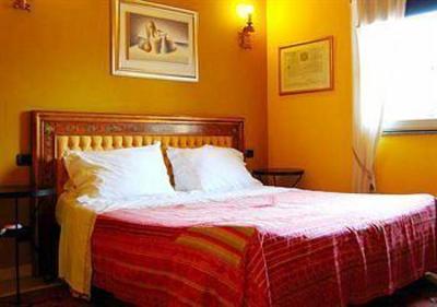 фото отеля Castello D'Urso Somma B&B