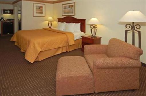 фото отеля Holiday Inn Express Atlanta West - Theme Park Area