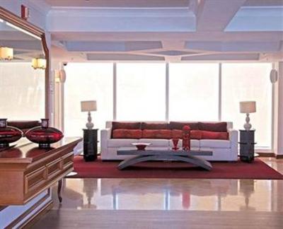 фото отеля Intracoastal Yacht Club Apartments Sunny Isles Beach