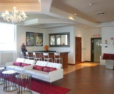 фото отеля Intracoastal Yacht Club Apartments Sunny Isles Beach