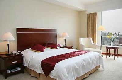 фото отеля Tianbao International Hotel